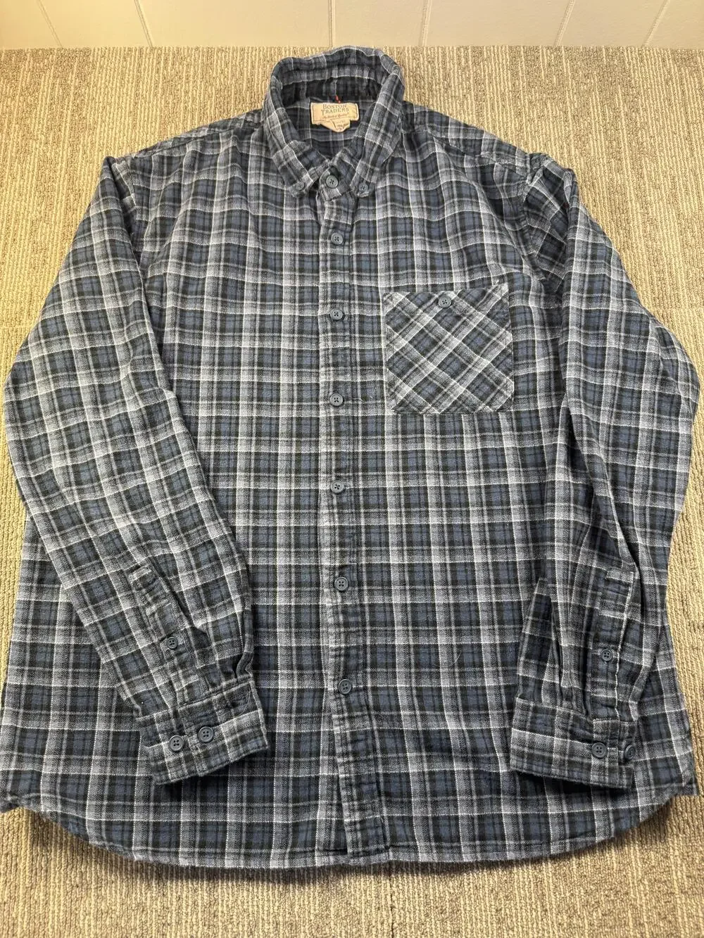 Boston Traders Shirt Mens XL Blue Plaid Flannel Long Sleeve Button Down Casual
